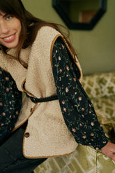 OVERSIZE SHEEPSKIN VEST