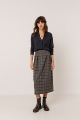 PLAID PENCIL SKIRT