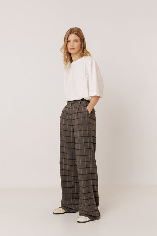 PANTALÓN PINZAS NOE 2