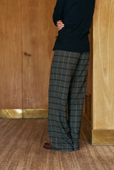 NOE PANTS WITH DARTS