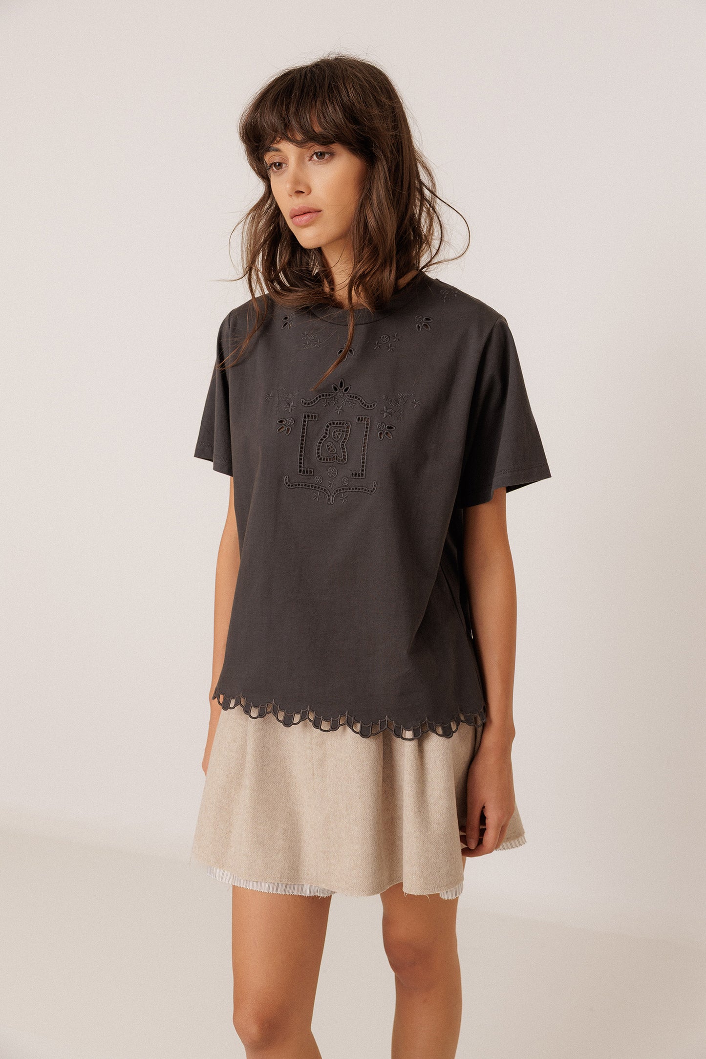 T-SHIRT WITH MONOGRAM DRAWING CUTOUT
