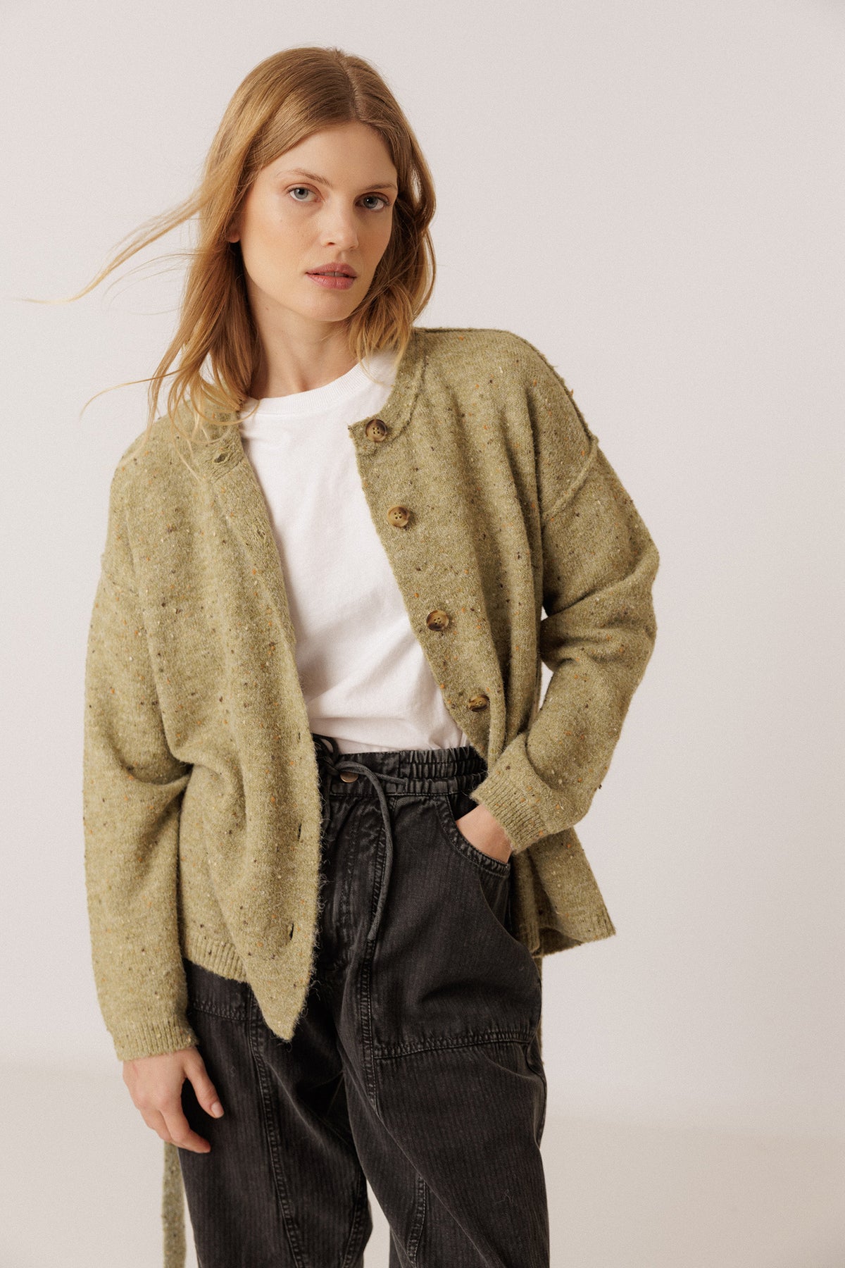 CHAQUETA NEPS CINTURÓN AJUSTABLE