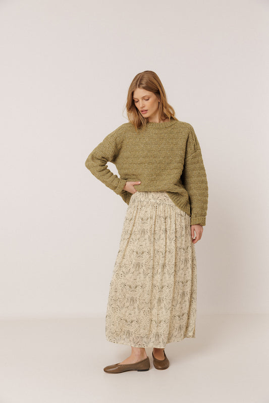 DECORATIVE-KNIT SWEATER 2