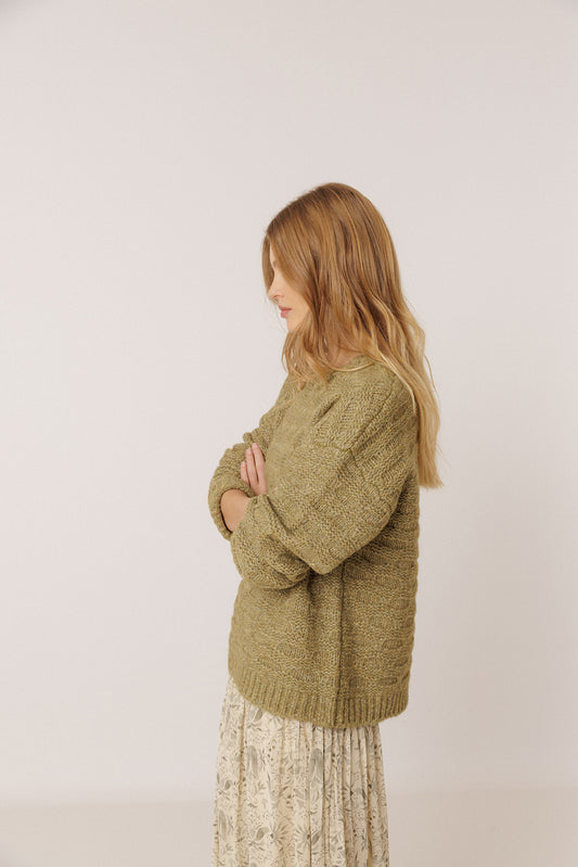 DECORATIVE-KNIT SWEATER 3