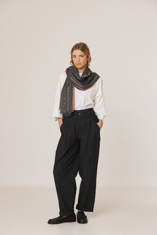 FULAR BORDADO BOHO 1