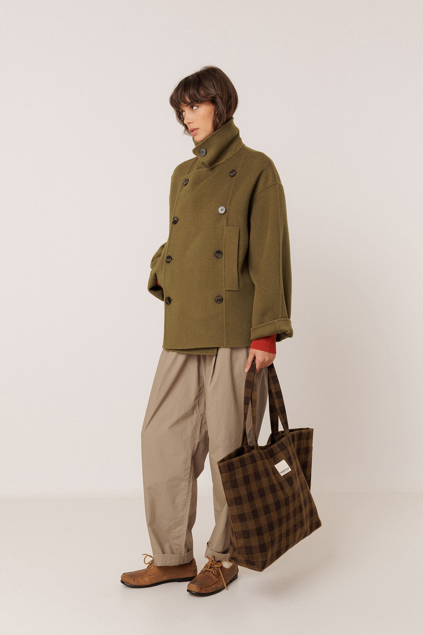 PLAID SHOPPER