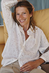 EMBROIDERED HANDKERCHIEF SHIRT