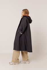 CASUAL TRENCH COAT IN TECHNICAL FABRIC