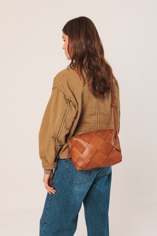 CROSSBODY BOX LEATHER BAG 4