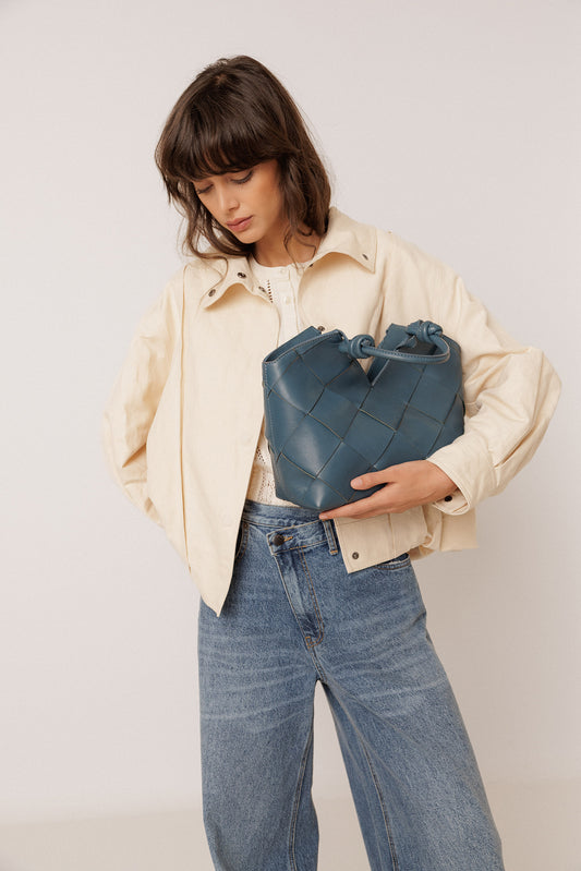 KNOTTED LEATHER BAG 1