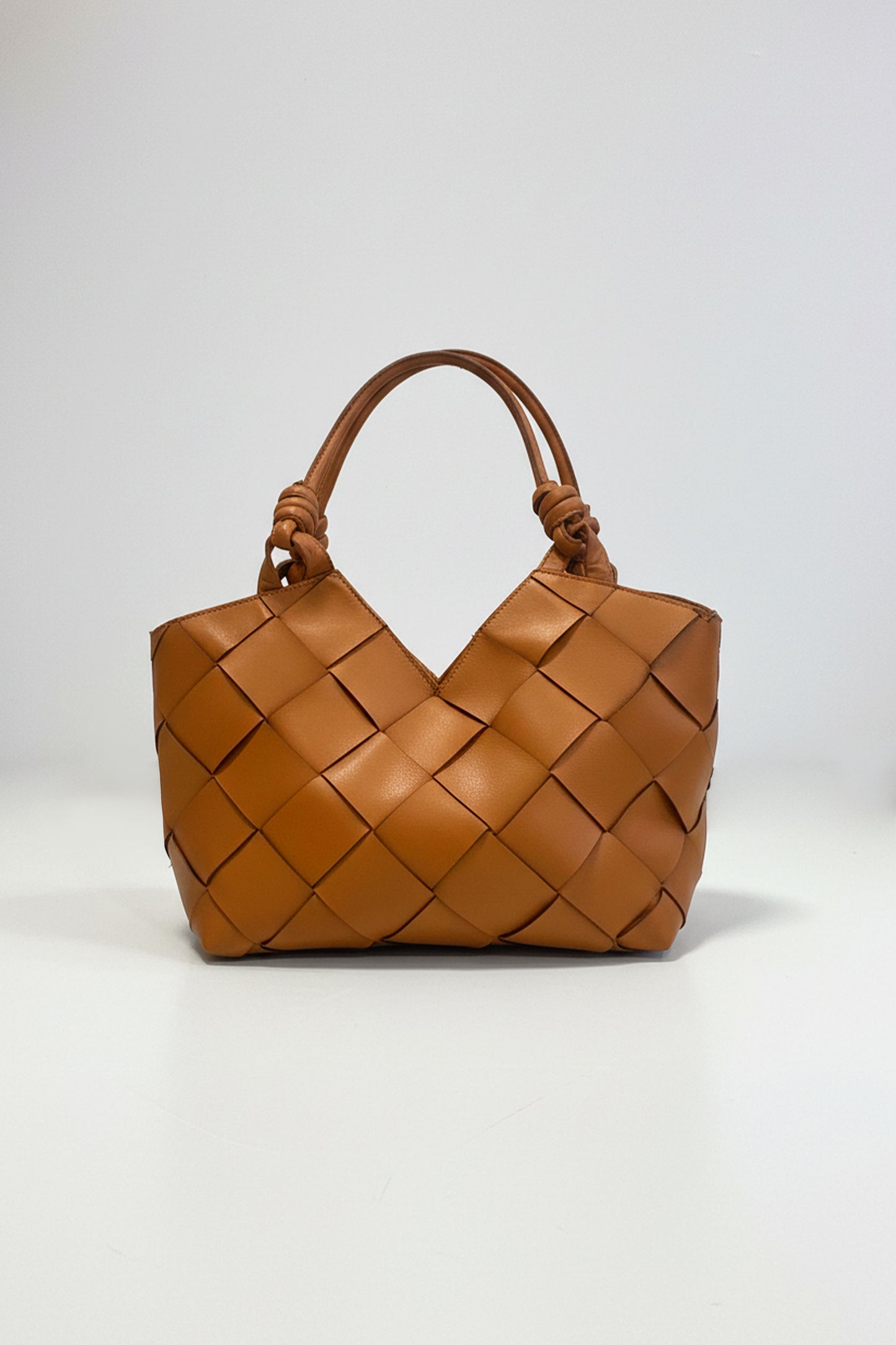 MAXI WOVEN LEATHER BAG