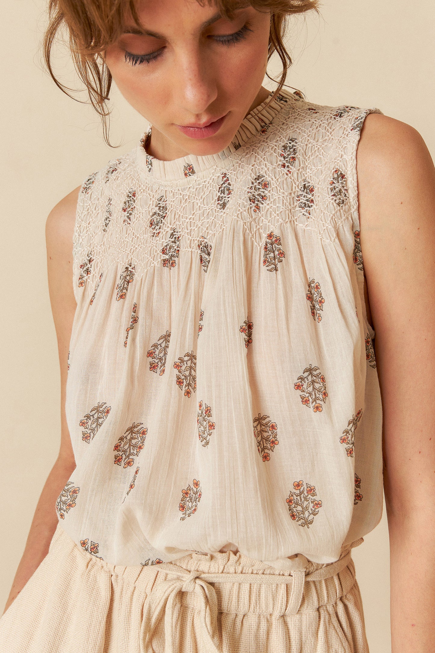 MANUAL SMOCK BLOUSE