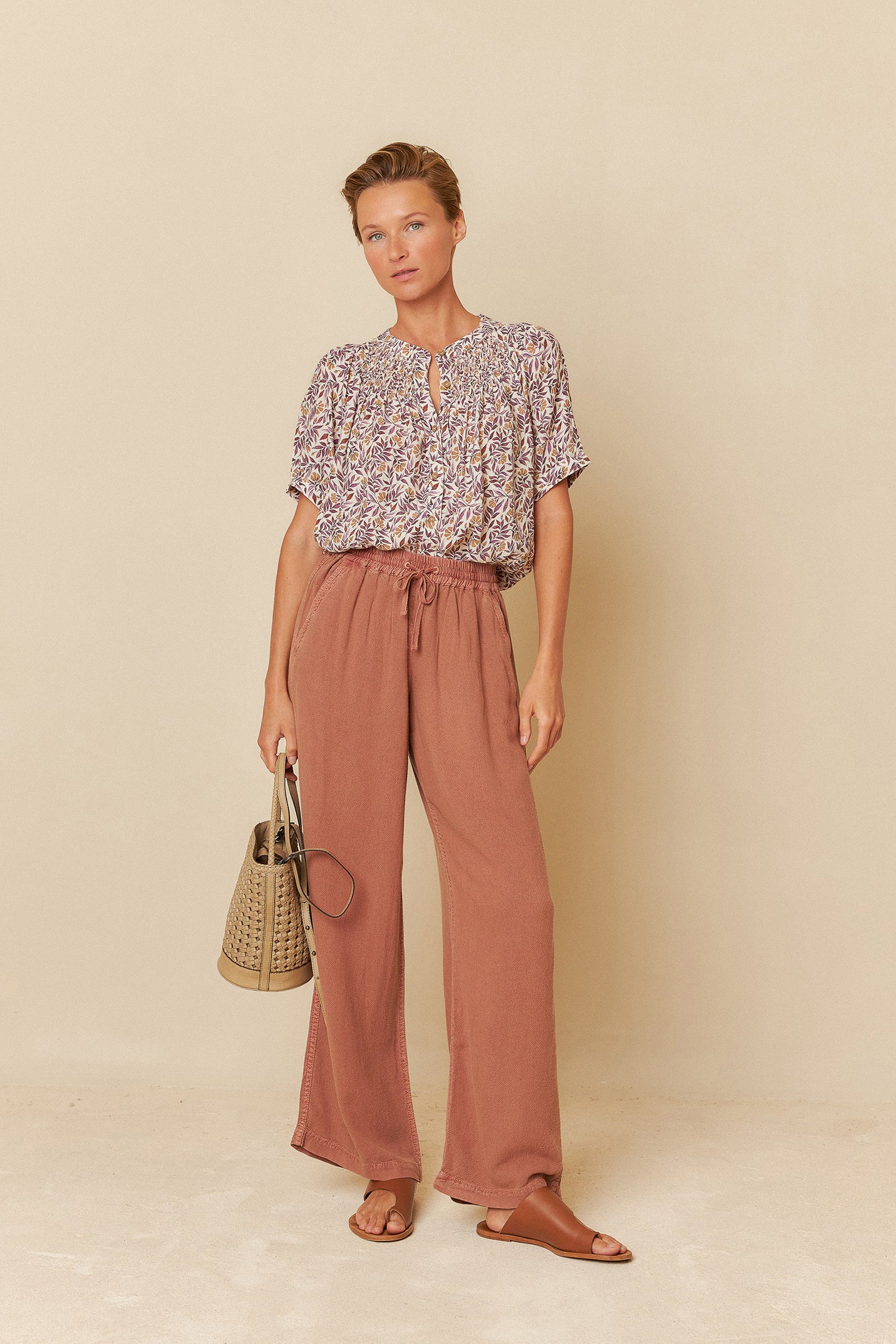CAMISA FLOR DE ACUARELA