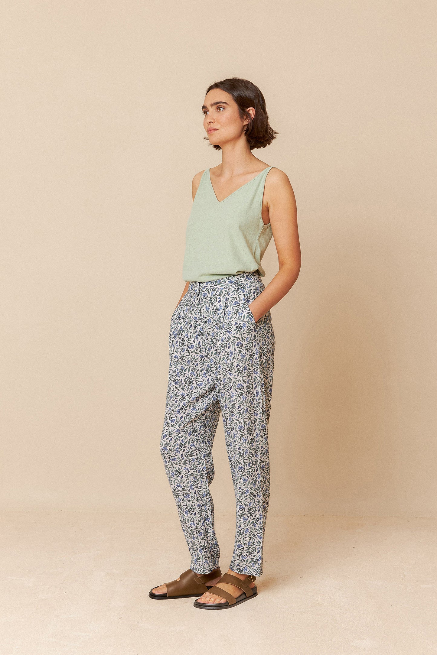 [CL] FLUID ANATE PANTS