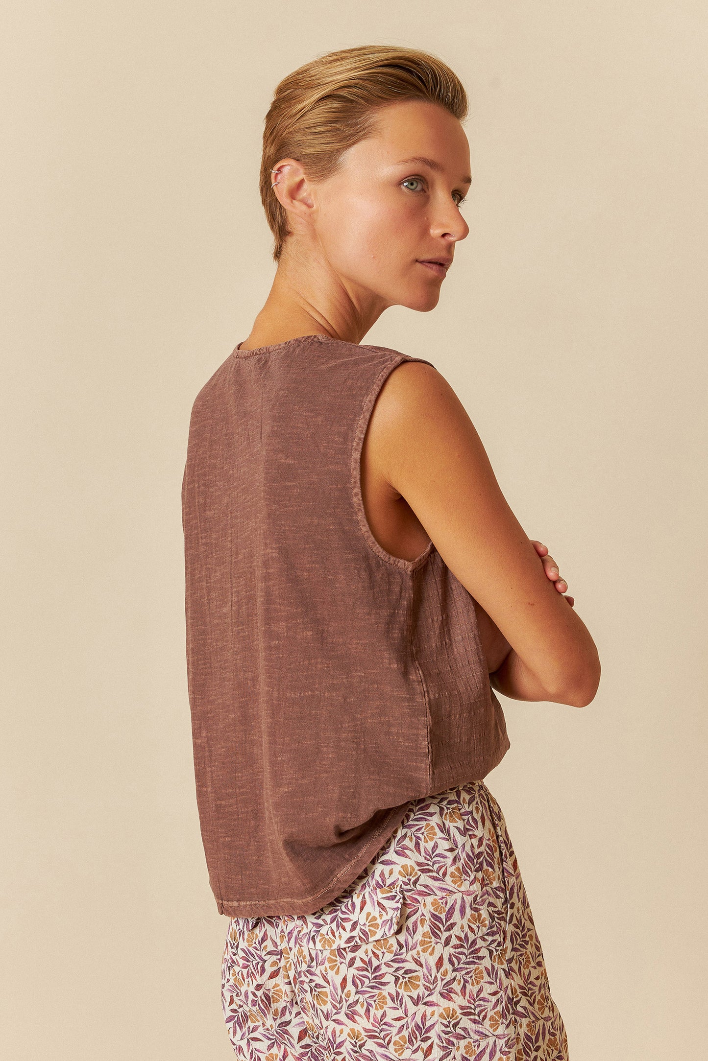 WASHED-EFFECT COMBINED T-SHIRT