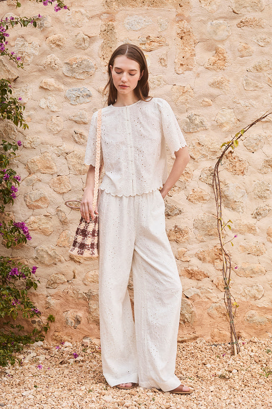 PANTALÓN BORDADO SUIZO
