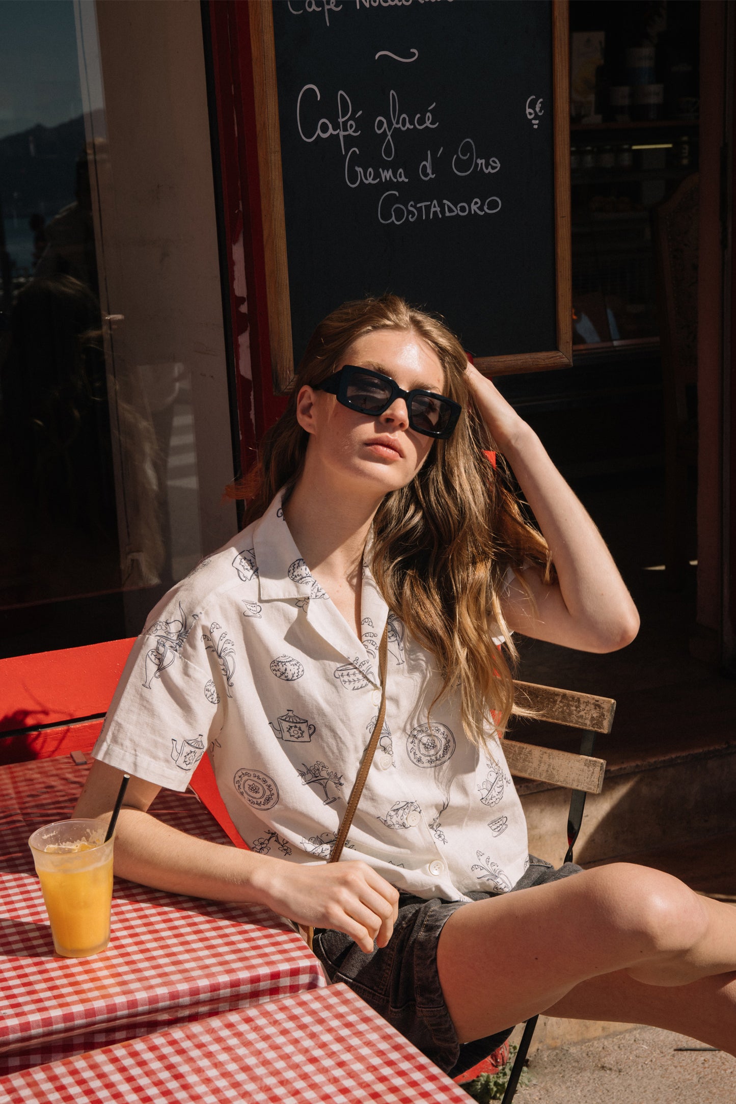 [CL] RETRO-PRINT SHIRT