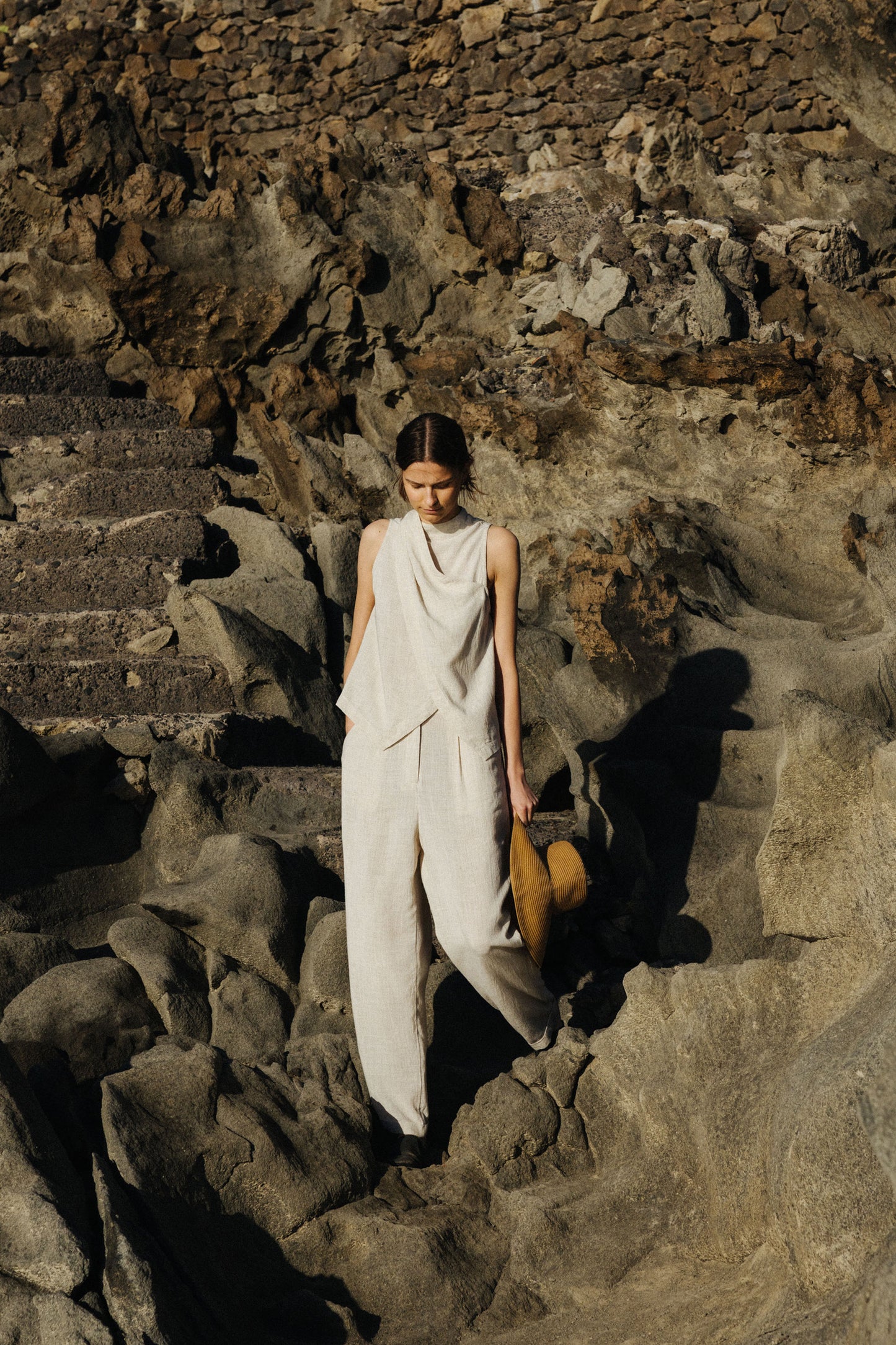 PLEATED TROUSER