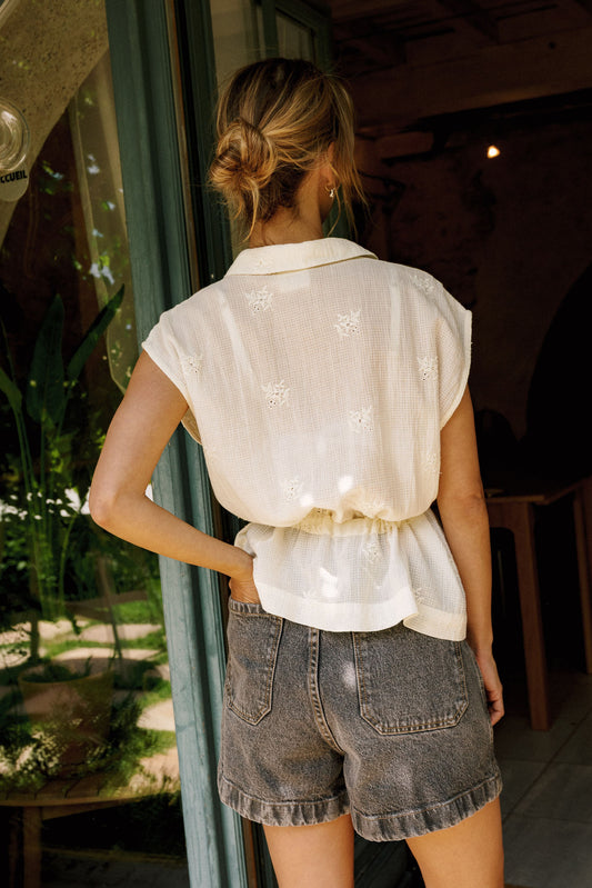 CHEMISE EN COTON BRODÉ