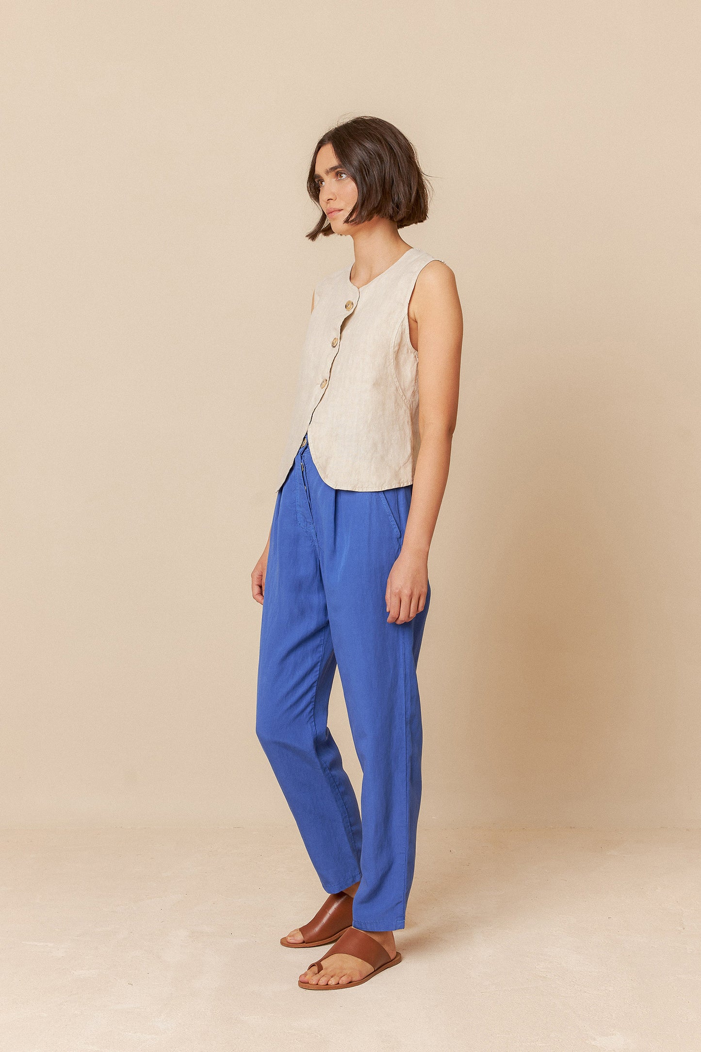 [CL] BASIC LINEN VEST