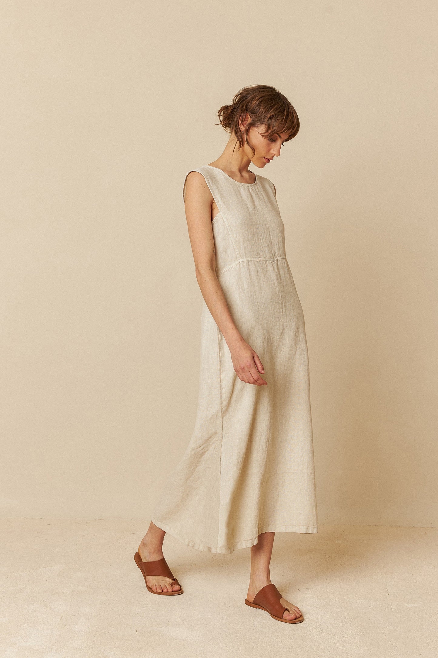 [CL] LINEN MIDI DRESS