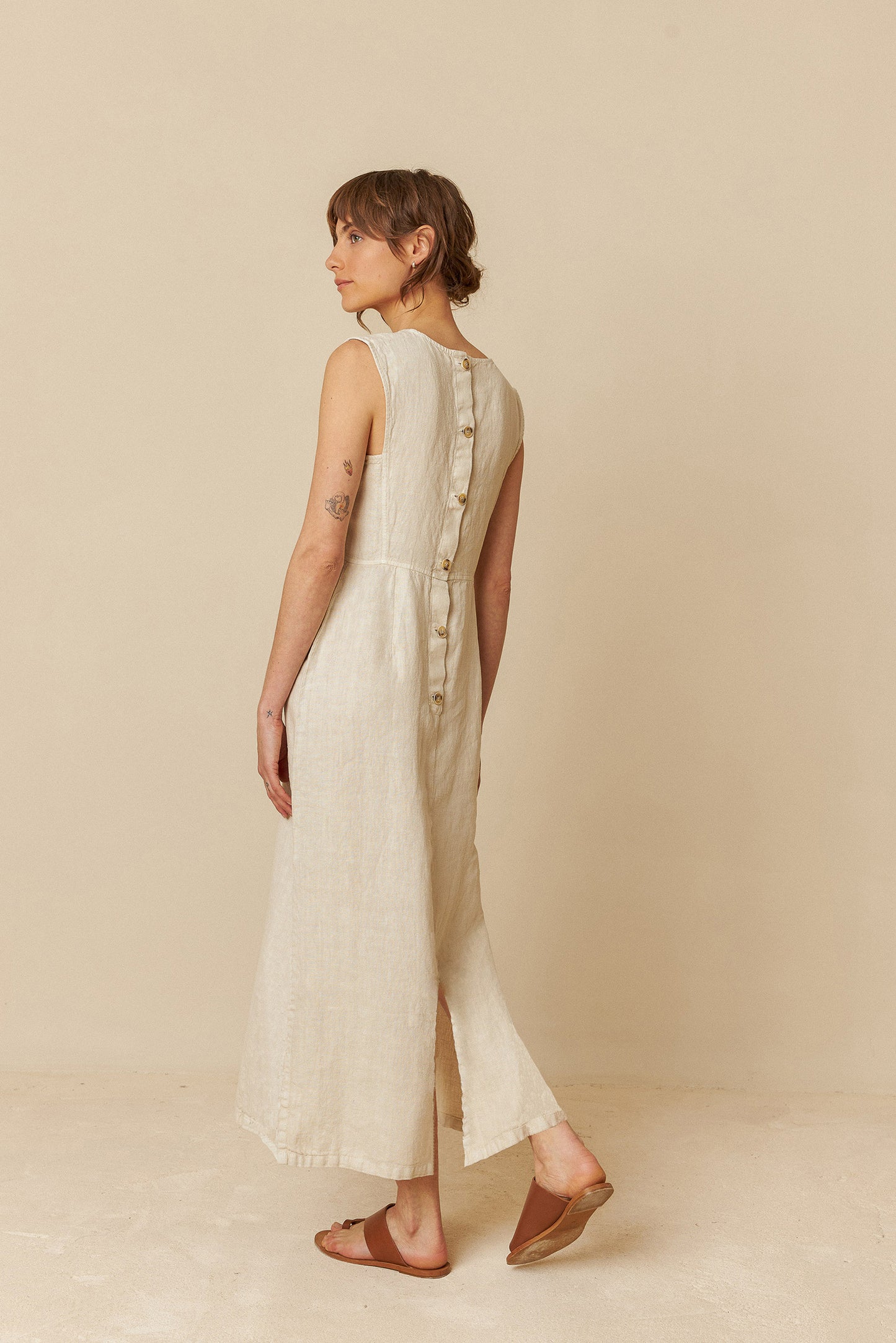 [CL] LINEN MIDI DRESS