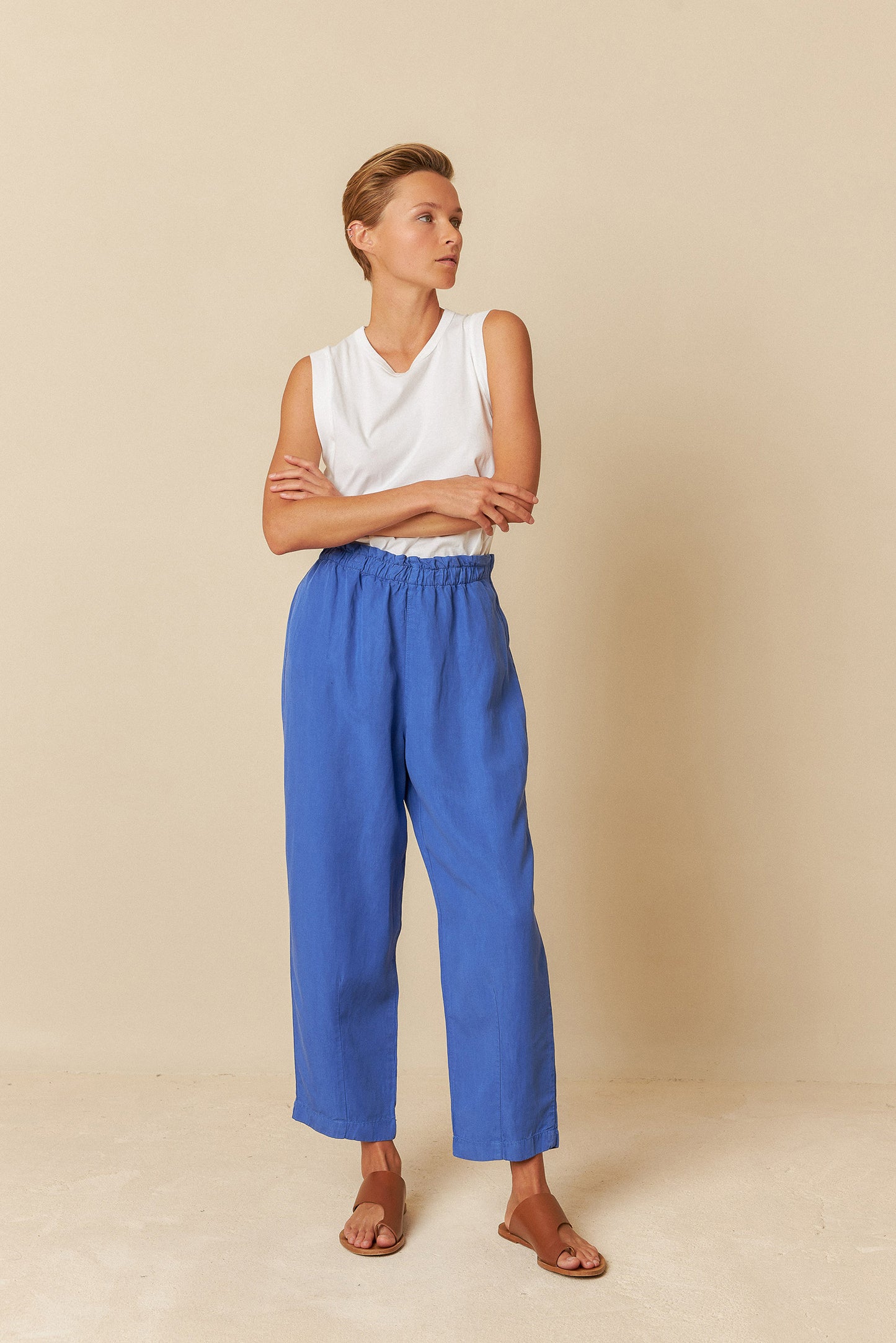 PANTALONS DÉCONTRACTÉS DOUX