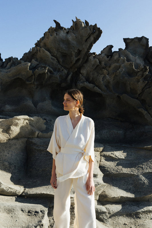 CHAQUETA ESTILO KIMONO