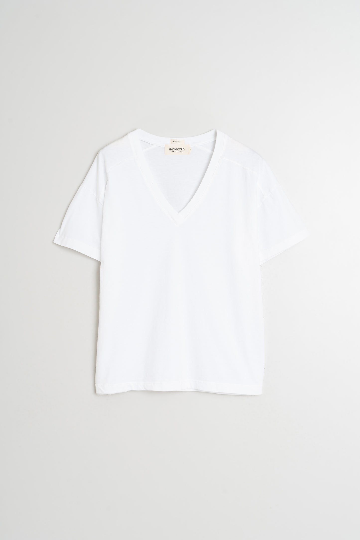 V-NECK COTTON T- SHIRT