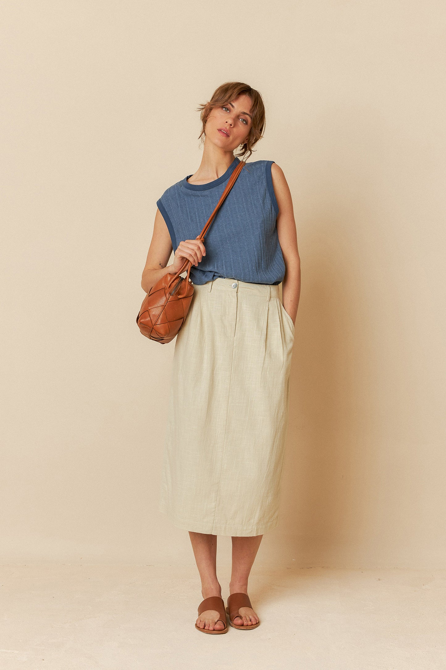 RIBBED KNIT T-SHIRT