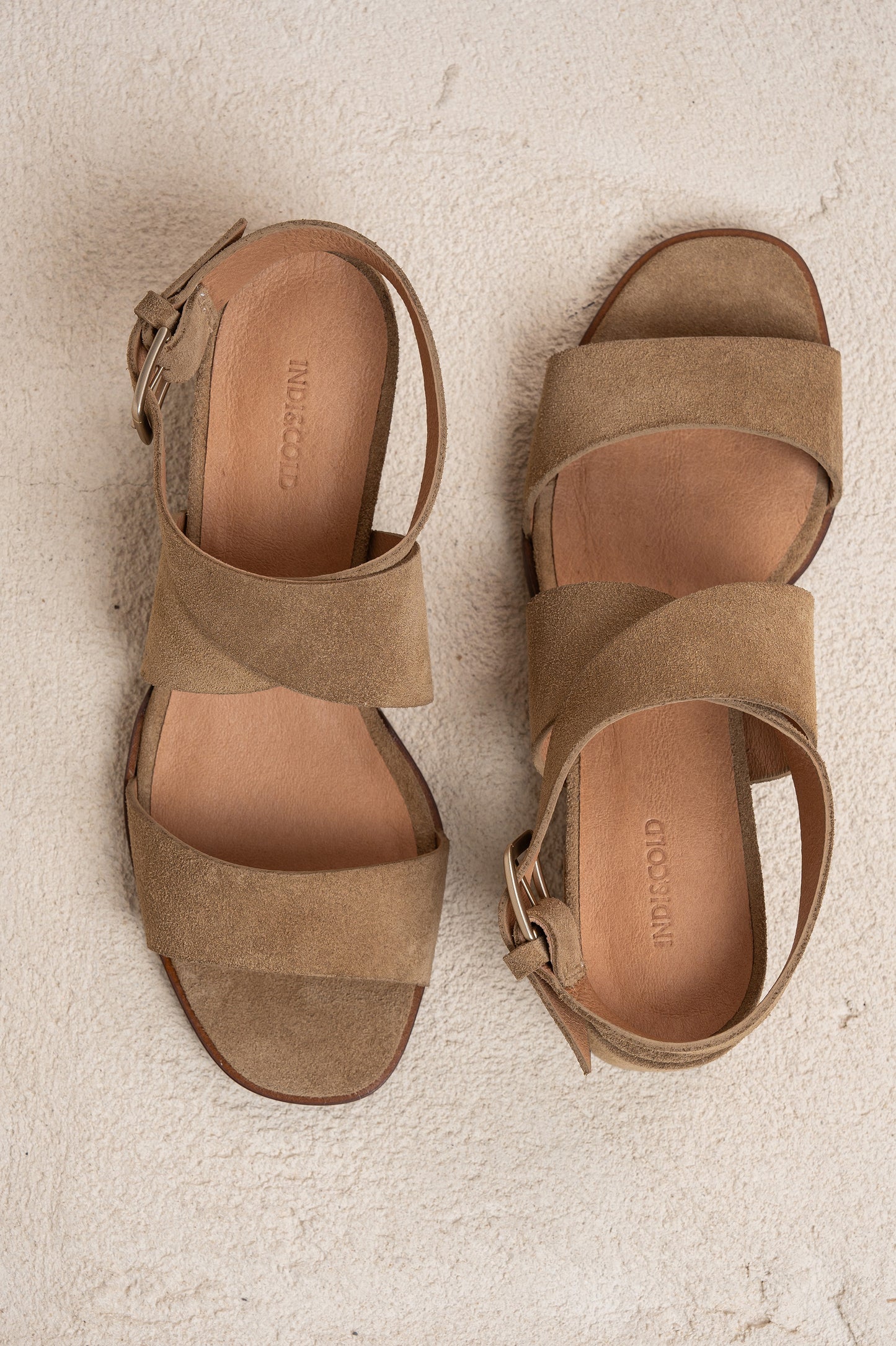 [CL] CROSSED SUEDE SANDALS