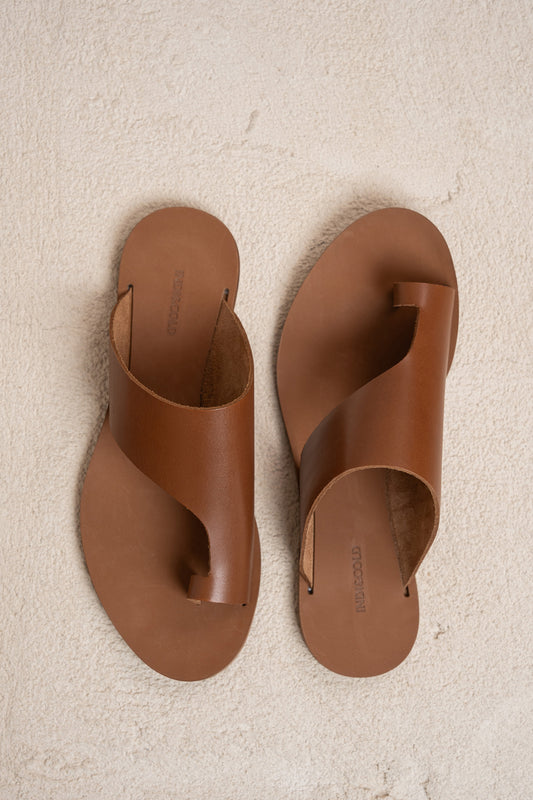 SANDALES ASYMÉTRIQUES EN CUIR