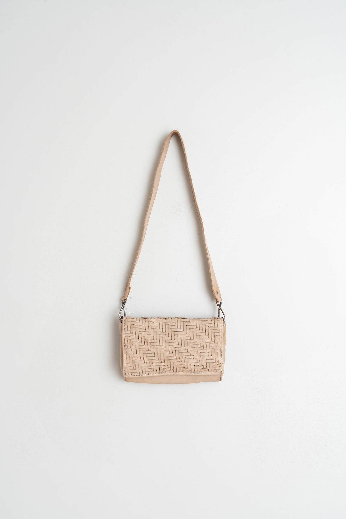 ARLET CROSSBODY LEATHER BAG