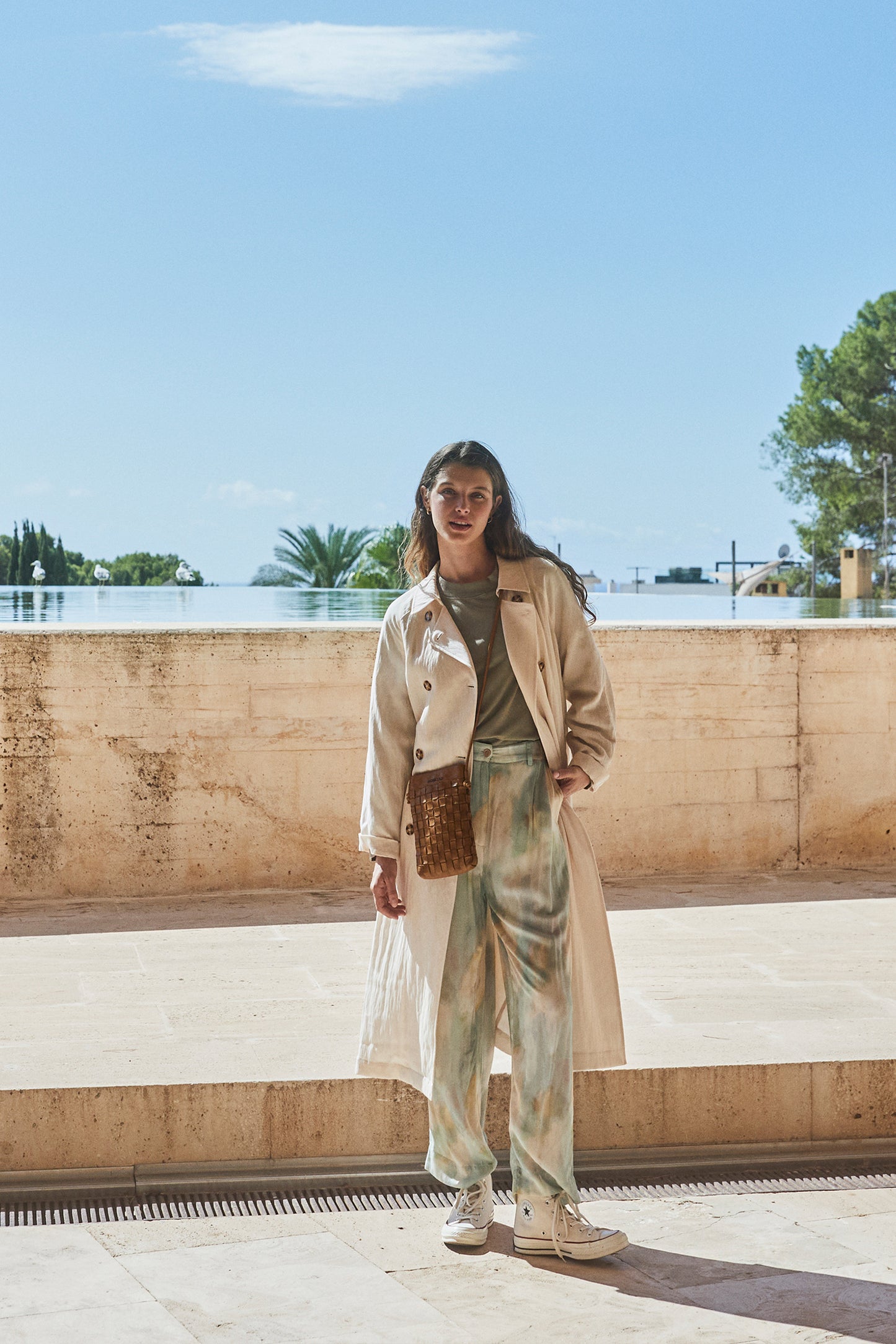 [CL] FLUID SATIN TRENCH COAT