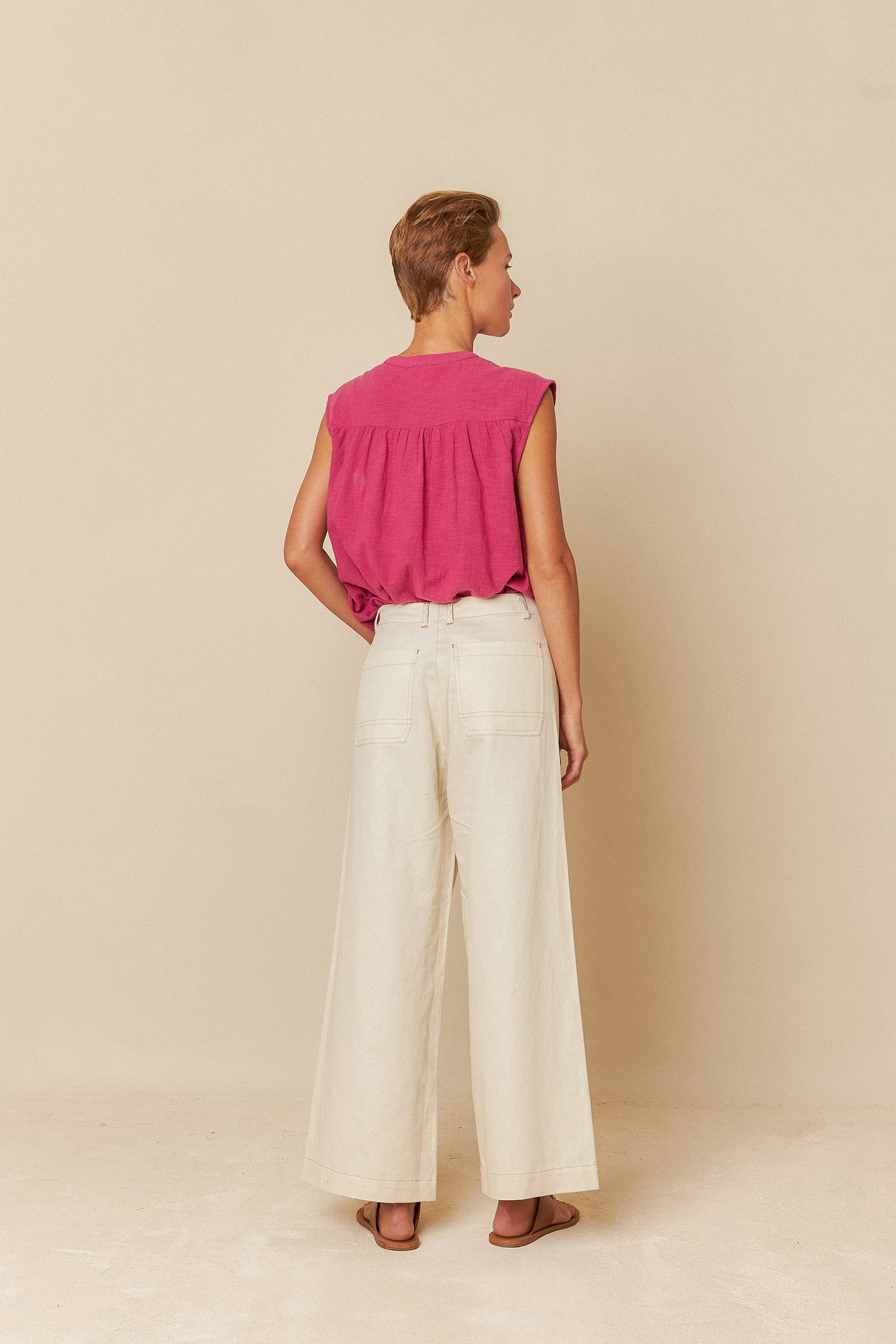 GABARDINE CROP TROUSERS