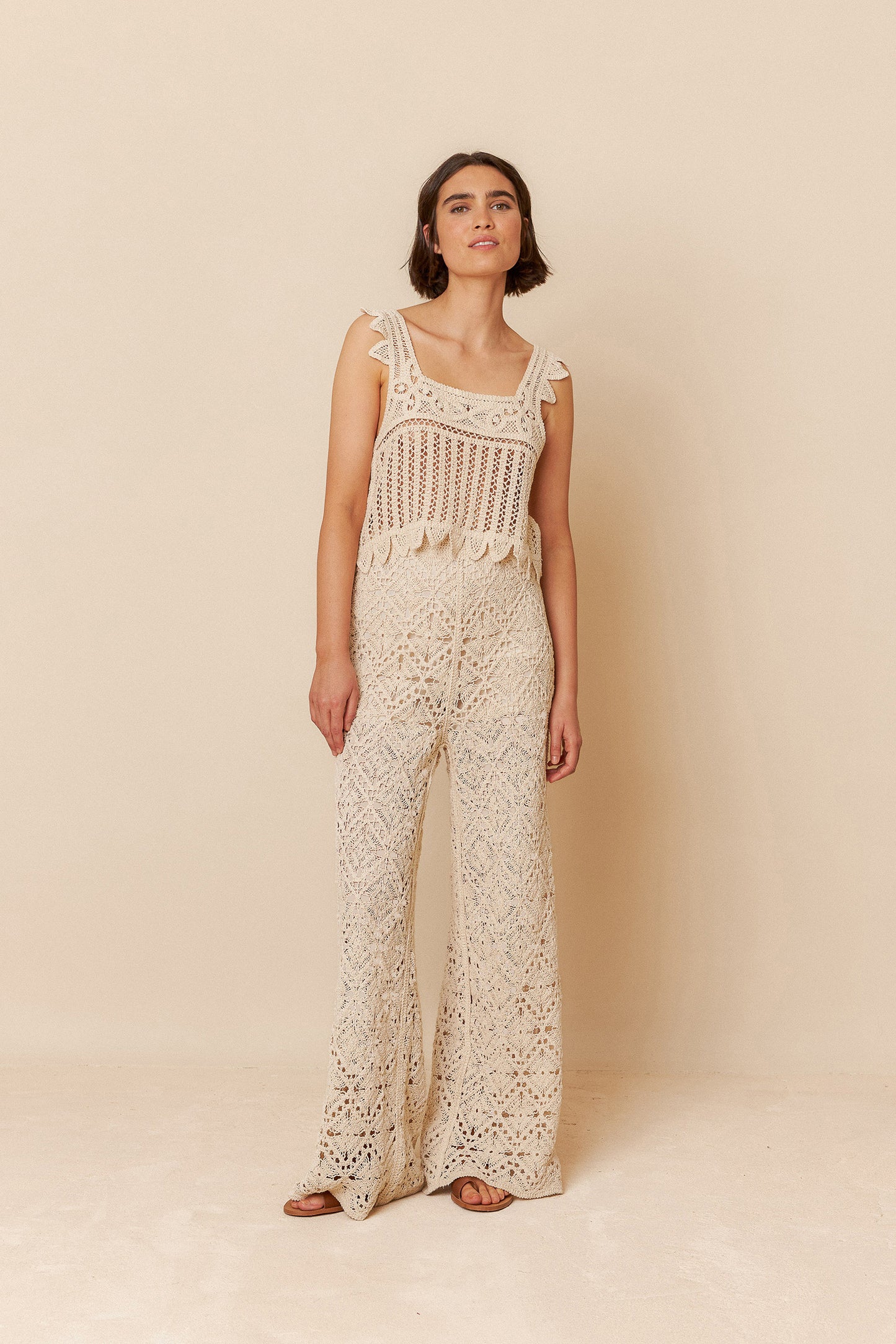 [CL] CROCHET CULOTTE PANTS