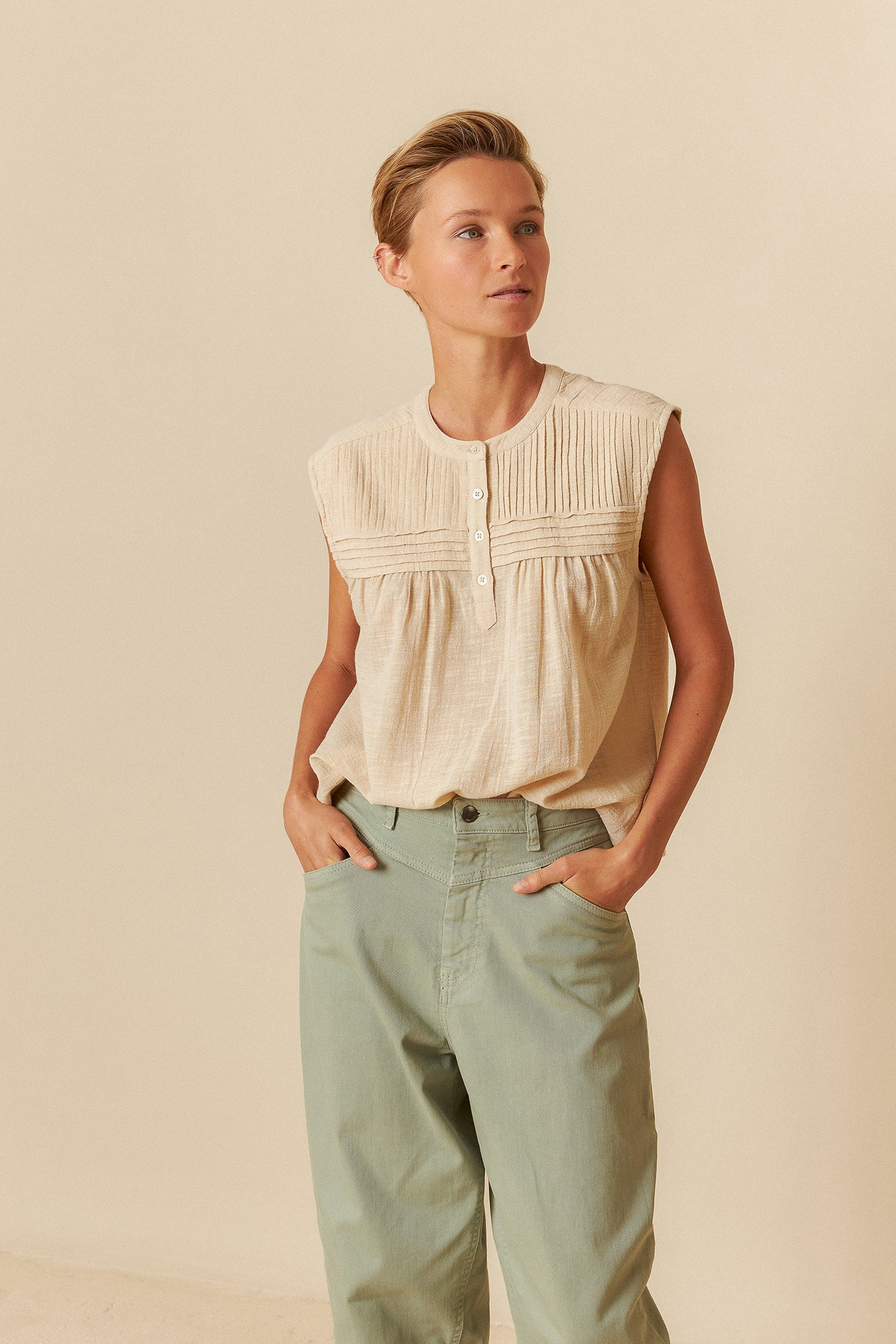 BLOUSE AVEC PATCH