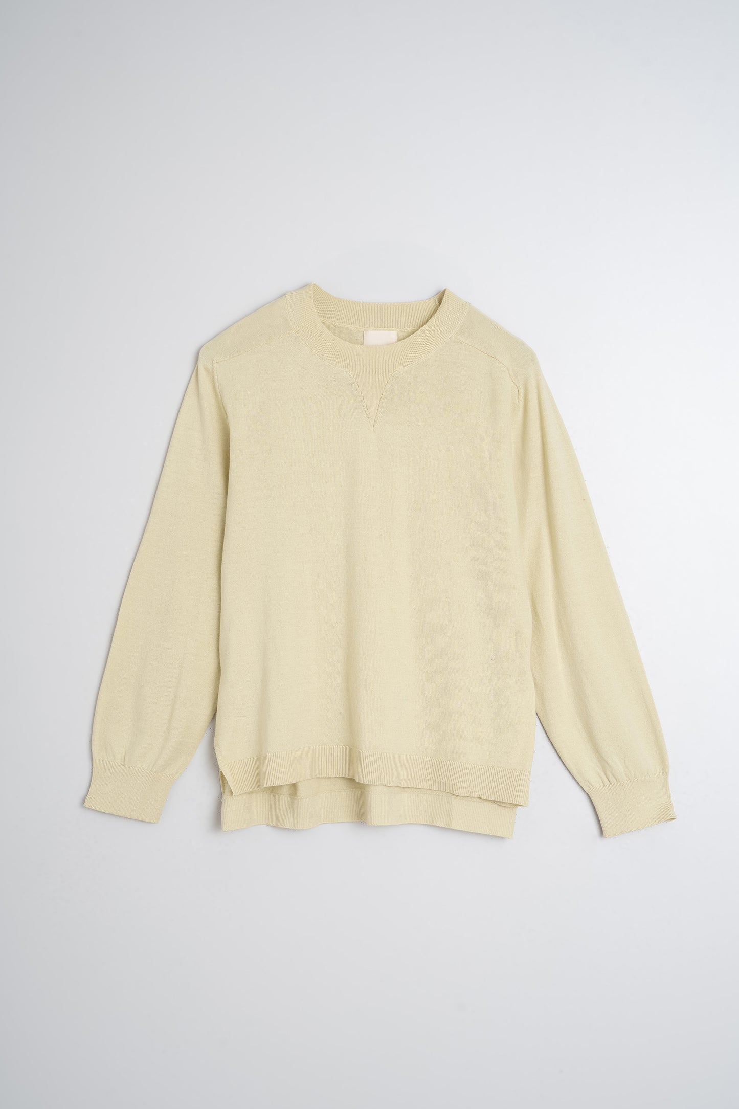 RAGLAN SLEEVE KNIT SWEATER