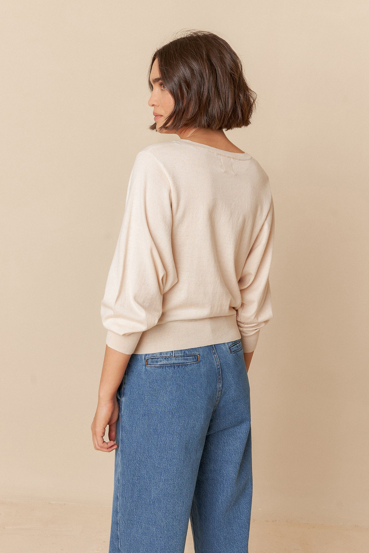 BATWING SLEEVE KNIT JACKET