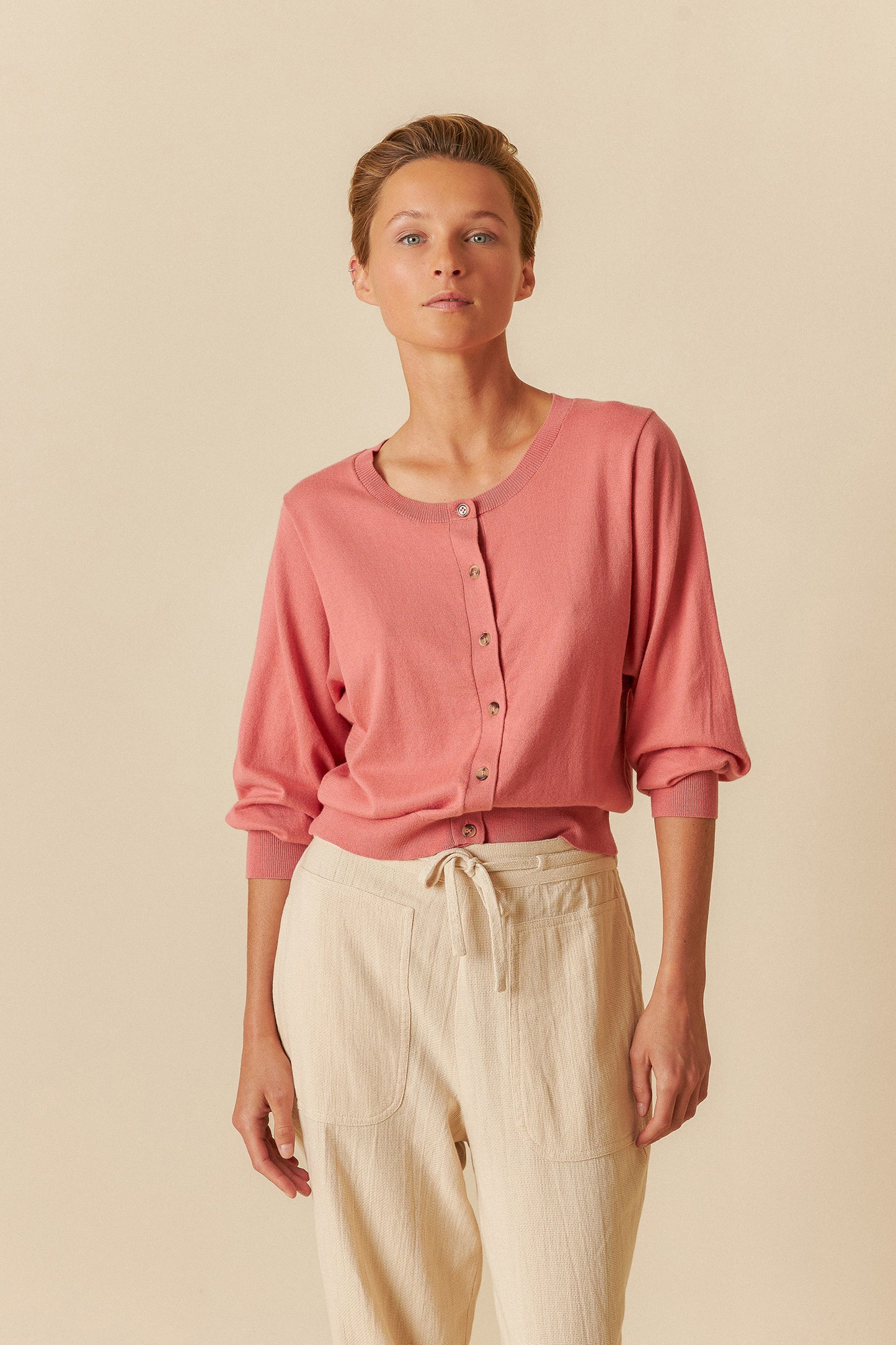 BATWING SLEEVE KNIT JACKET