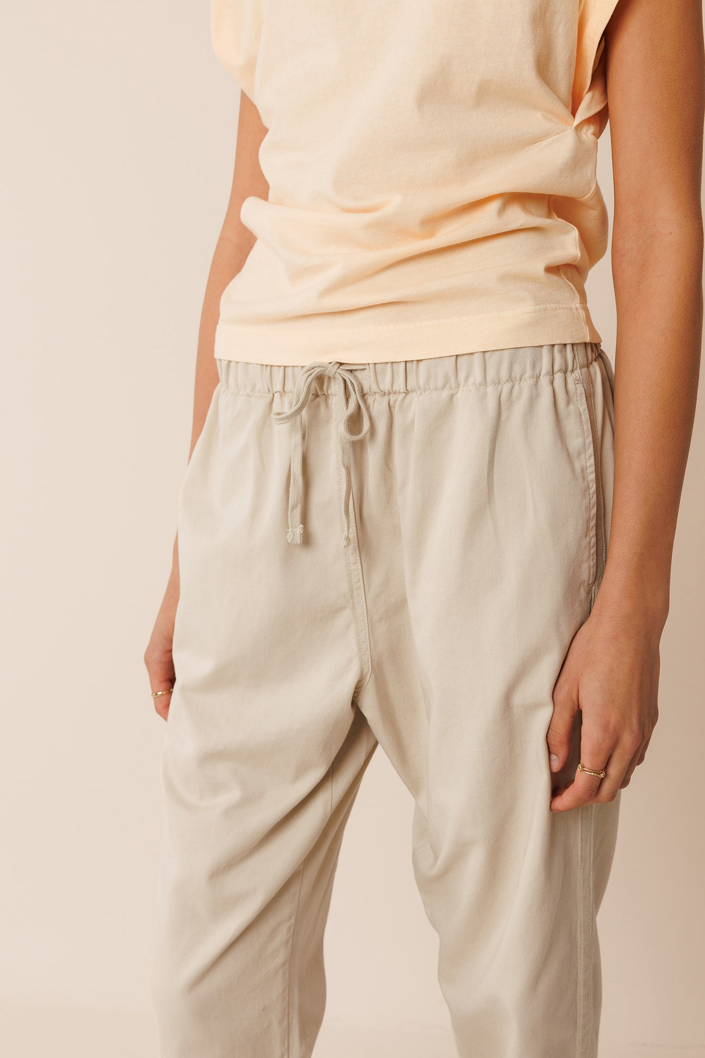 [CL] CLASSIC JOGGER PANTS