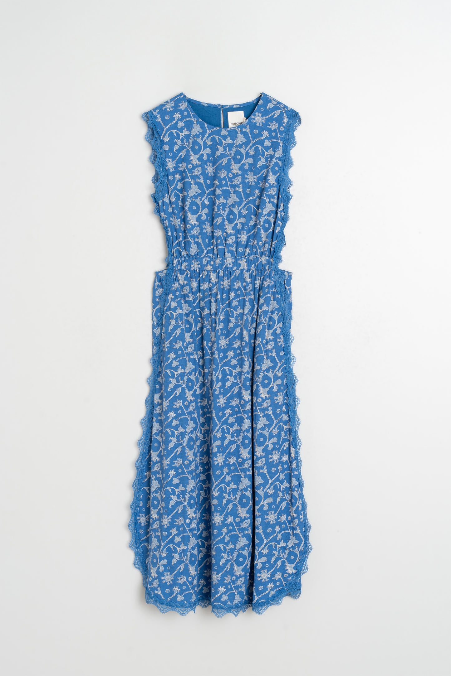 LONG LACE DRESS