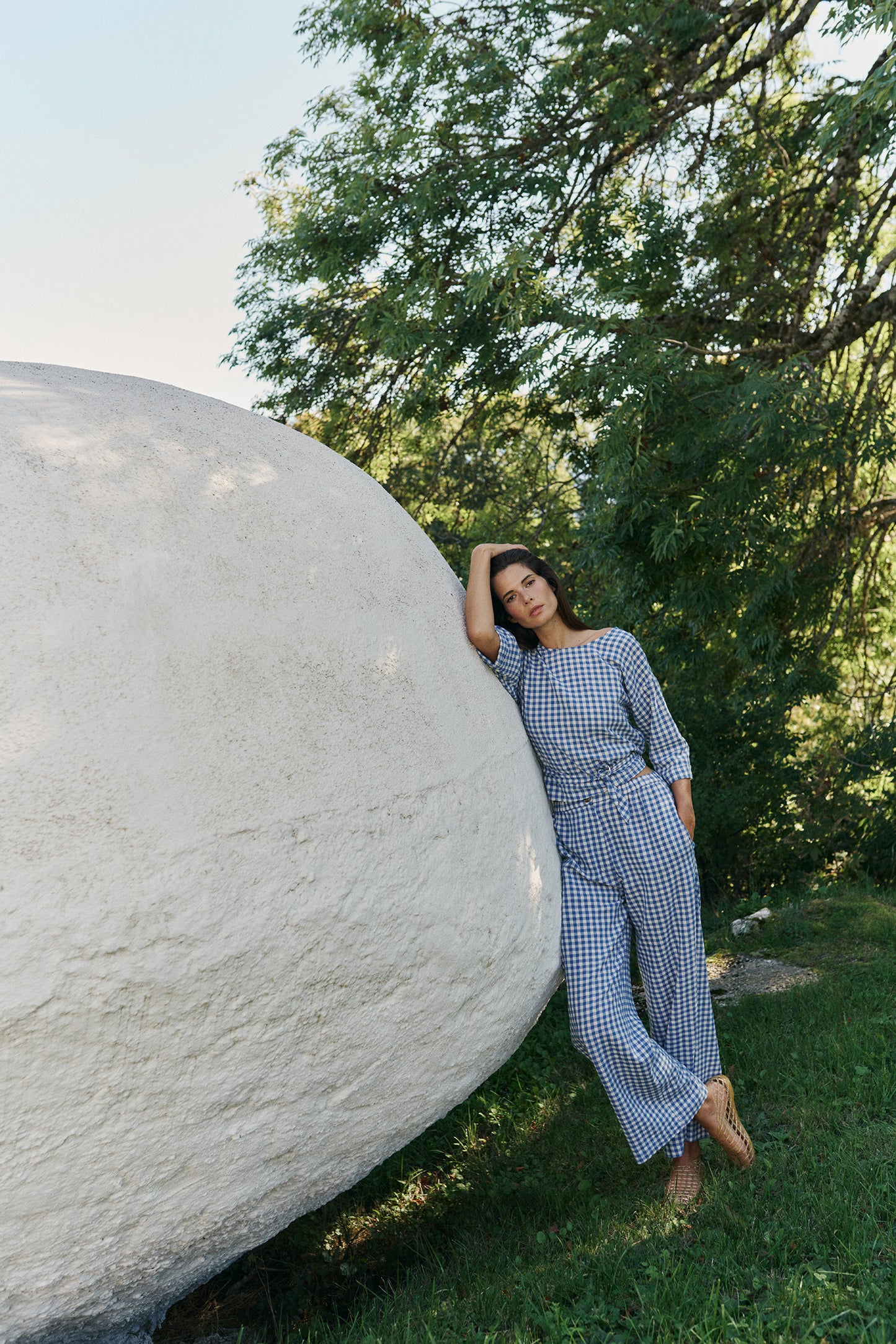 MULTIPOSITION-TIE CROP SHIRT