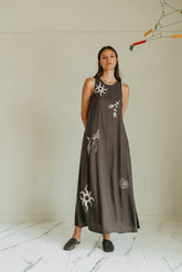 NATURAL EMBROIDERED DRESS