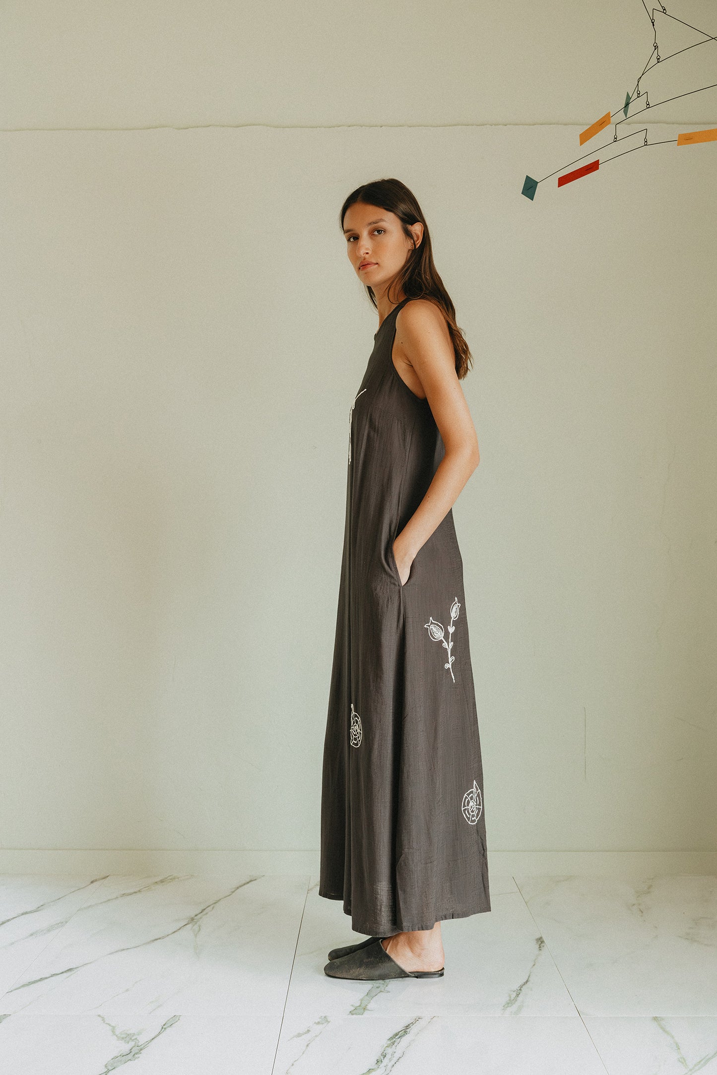 VESTIDO BORDADO NATURALEZA
