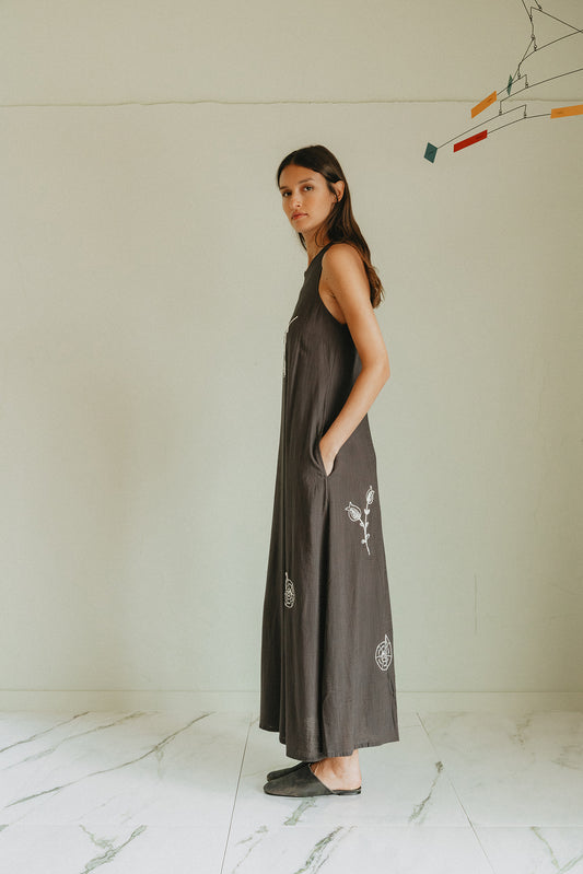 VESTIDO BORDADO NATURALEZA 4