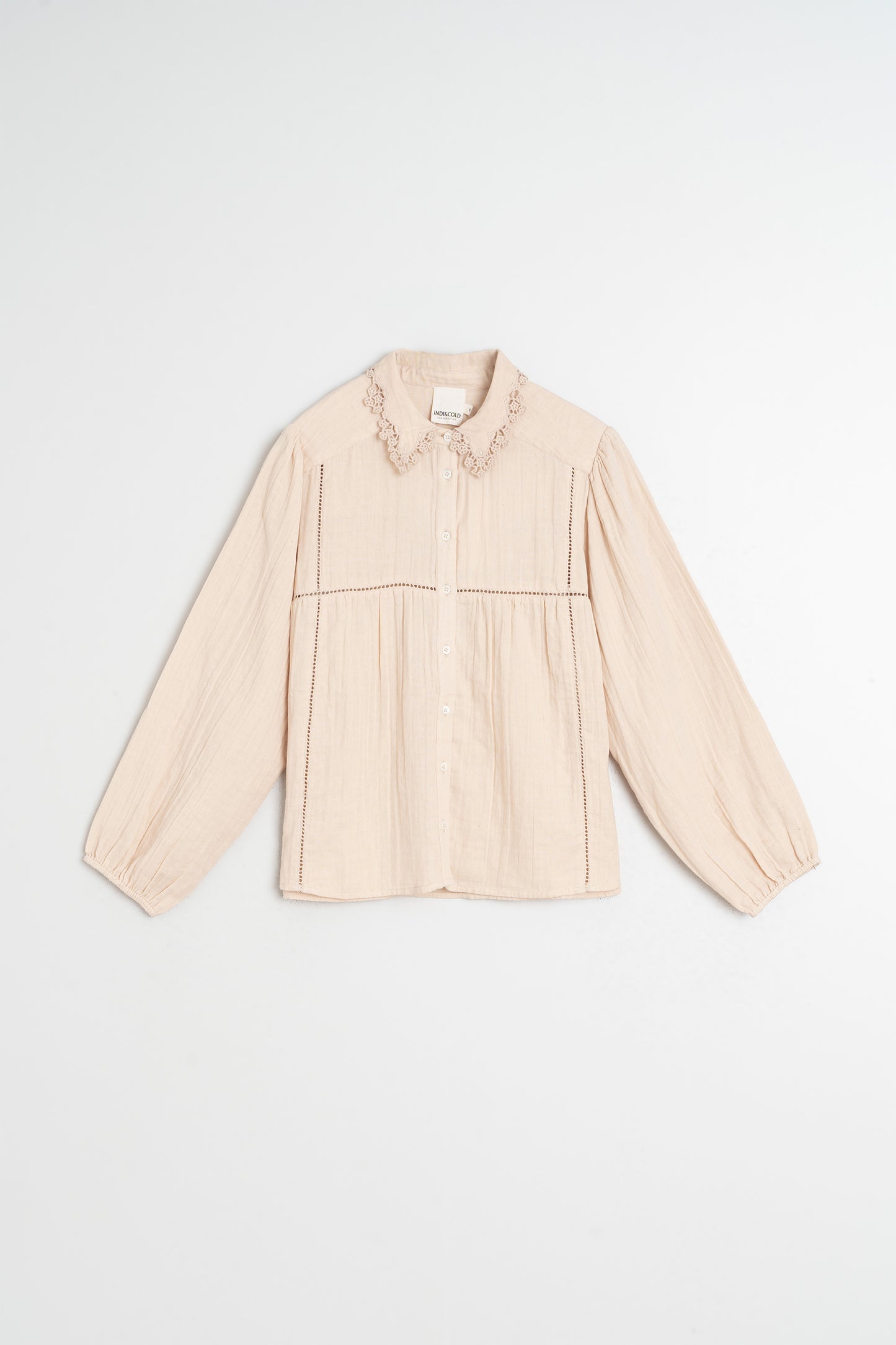  CAMISA CUELLO CROCHET