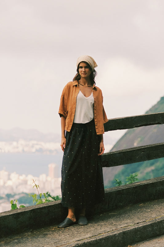 FALDA BORDADOS FLOR 2