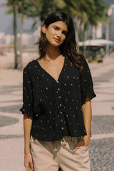 CAMISA ROMÁNTICA BORDADOS FLOR