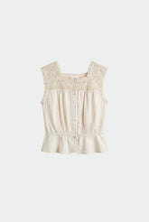 TOP CON CROCHET Y PUNTILLAS